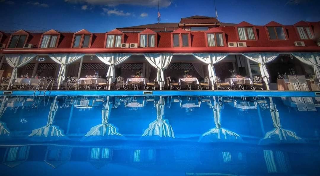 Hotel Complex Racic Wojwodinowo Zewnętrze zdjęcie