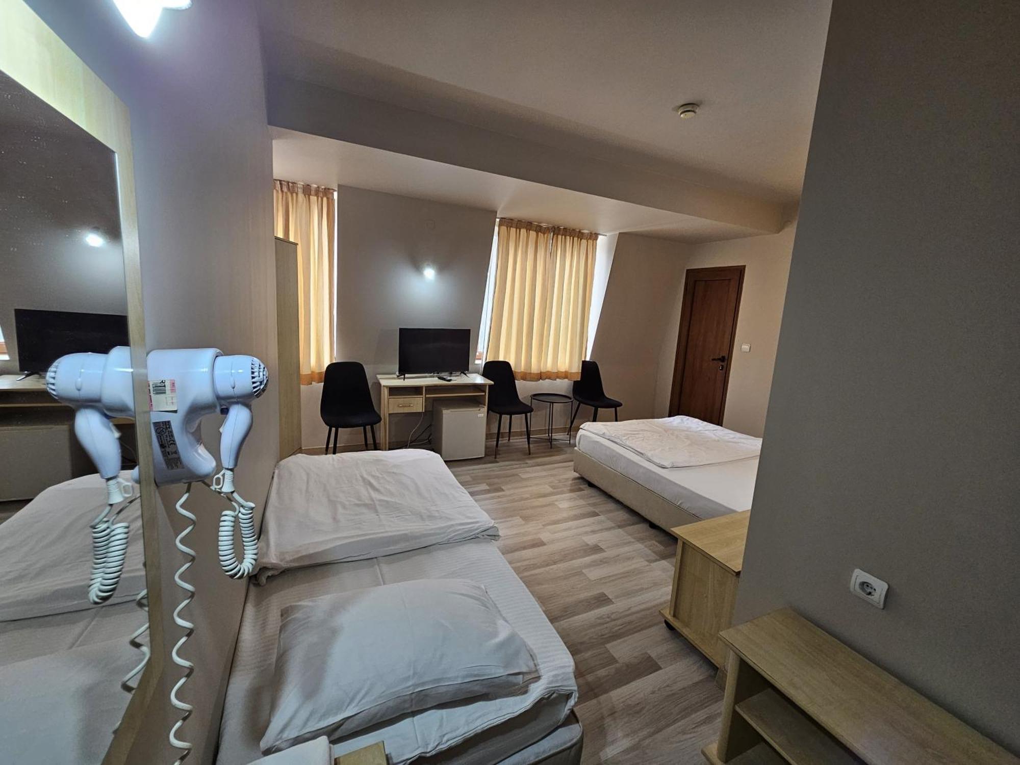 Hotel Complex Racic Wojwodinowo Zewnętrze zdjęcie