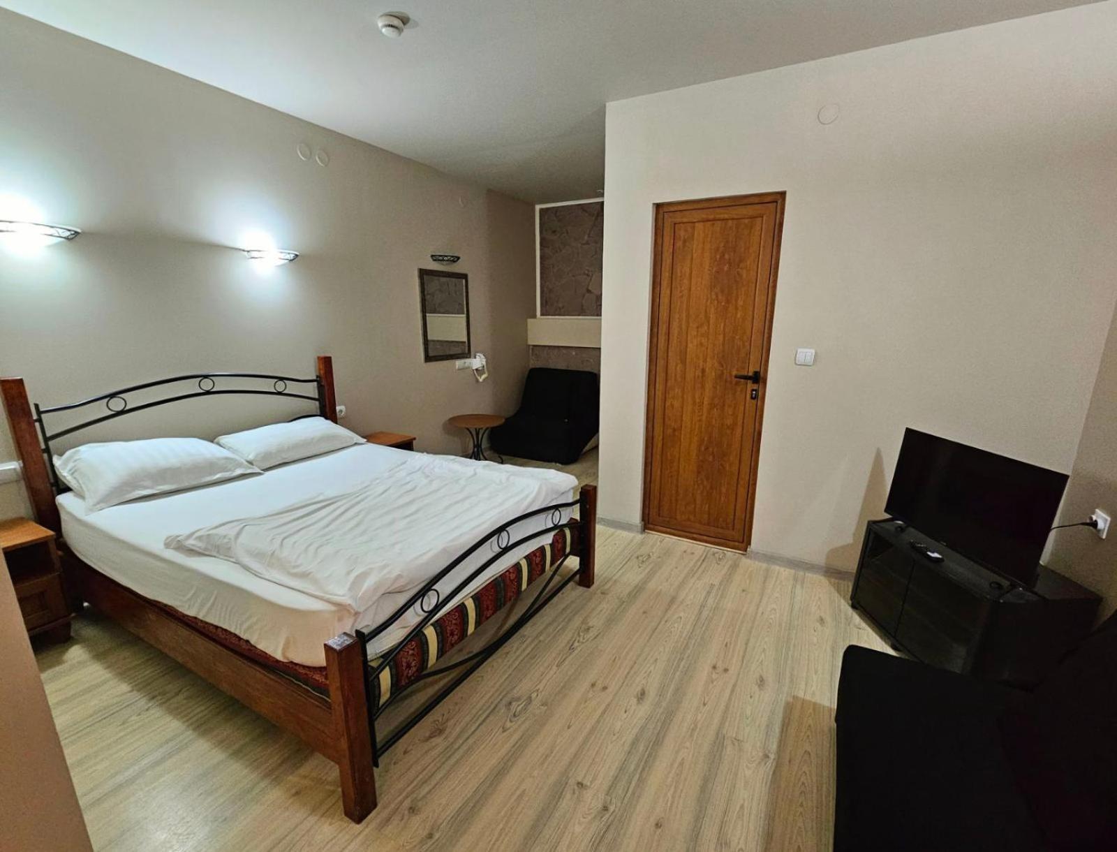 Hotel Complex Racic Wojwodinowo Zewnętrze zdjęcie
