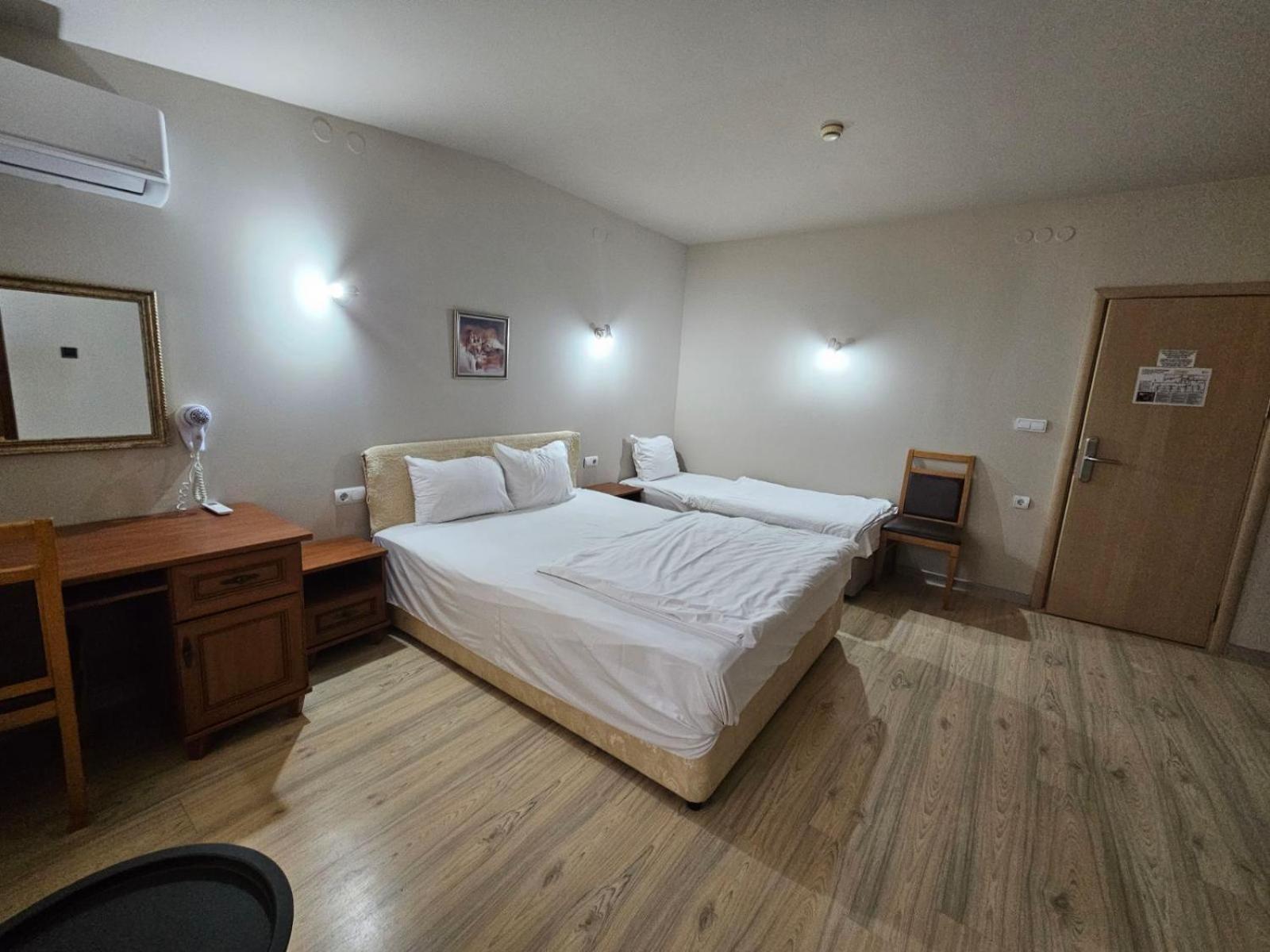 Hotel Complex Racic Wojwodinowo Zewnętrze zdjęcie