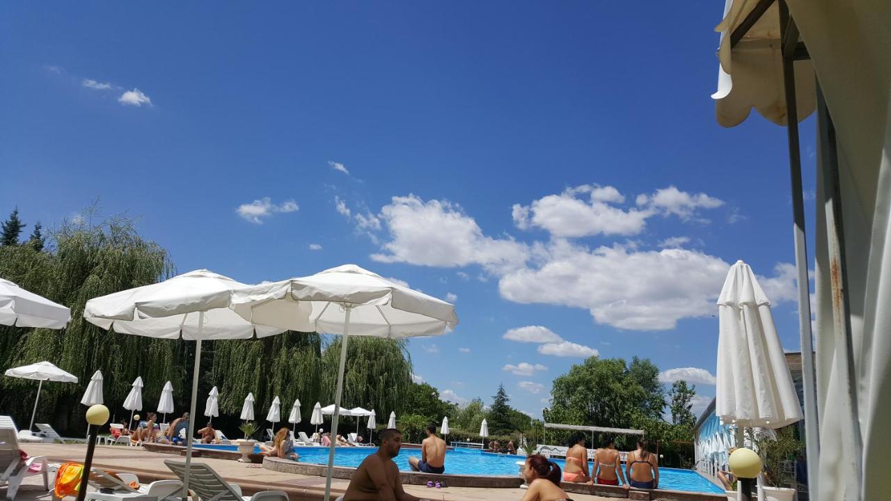 Hotel Complex Racic Wojwodinowo Zewnętrze zdjęcie